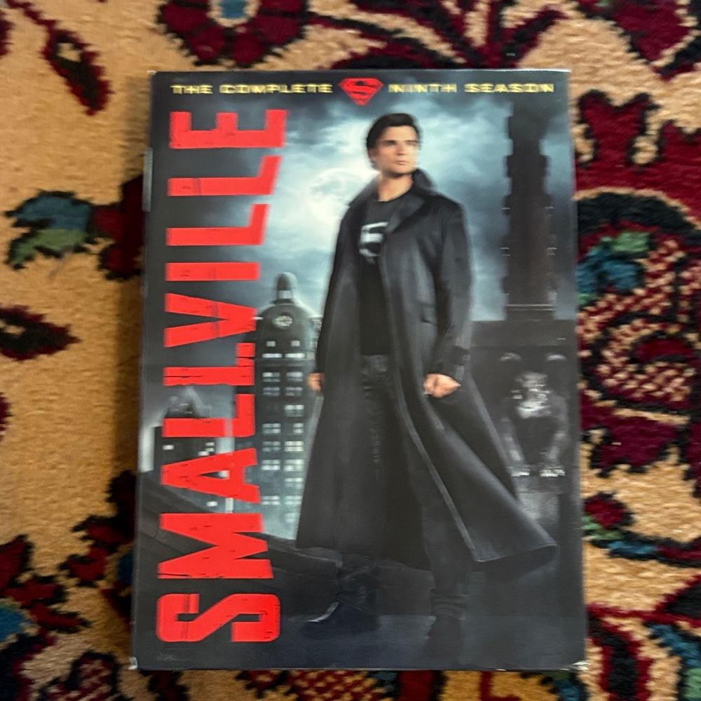 Smallville Complete Ninth Season DVD
